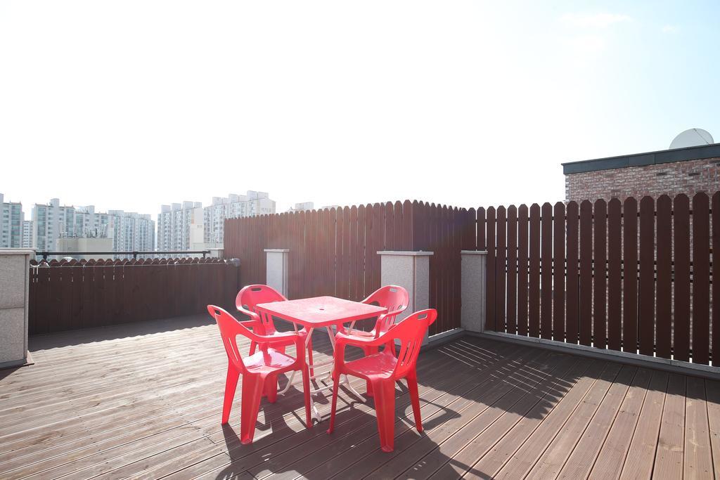Sb House Hotel Сувон Екстериор снимка