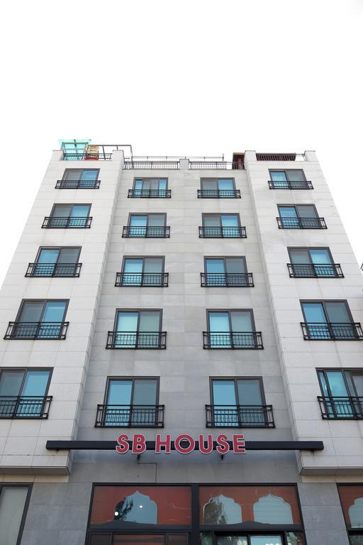 Sb House Hotel Сувон Екстериор снимка