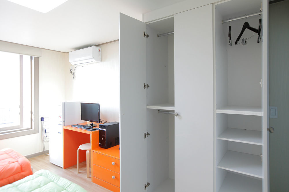 Sb House Hotel Сувон Екстериор снимка